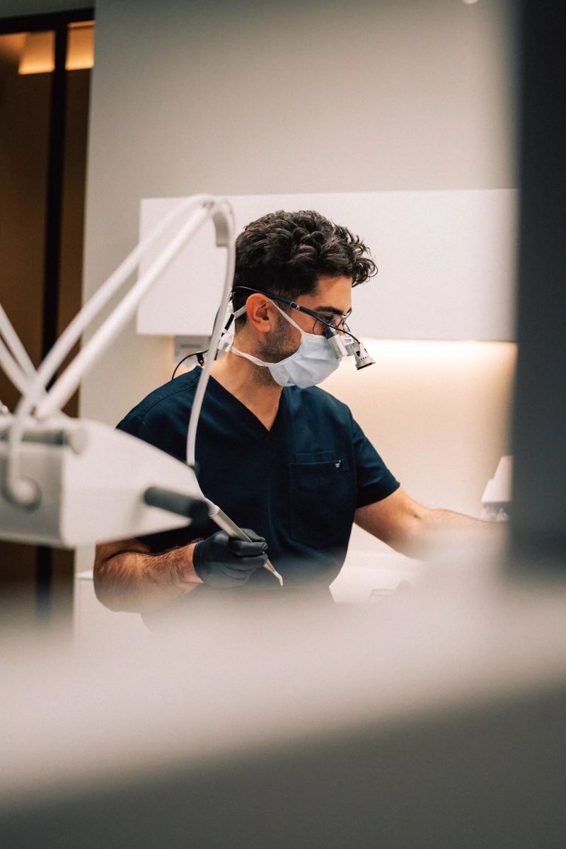 Dr. med. dent. Firas Zoubi, M.Sc., M.Sc.